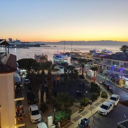 Grand Faik Hotel Çeşme Esterno foto